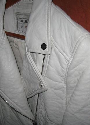 Куртка короткая biker белая pull&bear м р дефект! 3