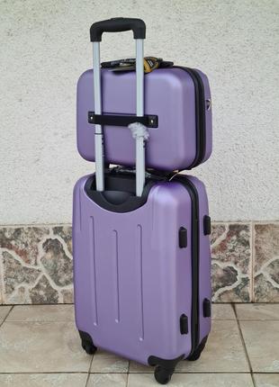 Добрый чемодан ручная кладь с бютиком wings 304 poland 🇵🇱  сиреневый2 фото