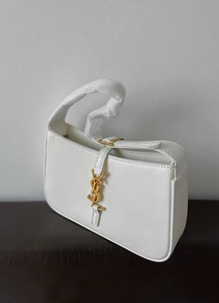 Женская брендовая кожаная молочная сумочка светлый беж известный бренд жіноча розкішна сумка9 фото