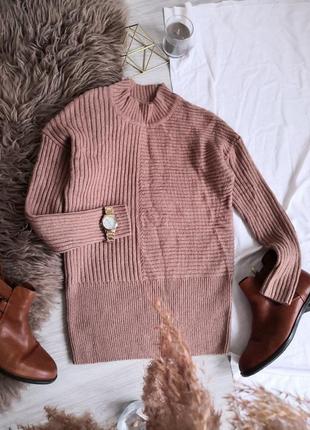 Теплый шерстяной свитер цвет капучино в рубчик ворот стойка.4 фото