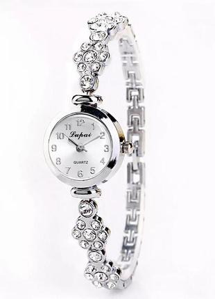 Женские часы под серебро