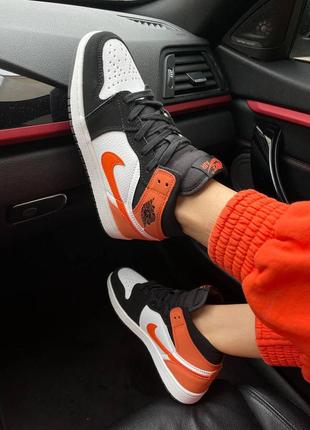 Nike air jordan 1 retro « orange patent swoosh » женские кроссовки найк аир джордан1 фото