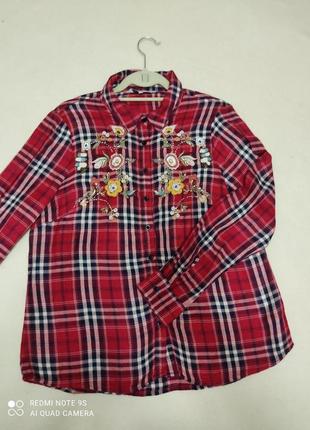 Рубашка в клетку с вышивкой