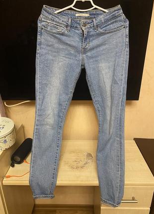 Джинсы skinny levis