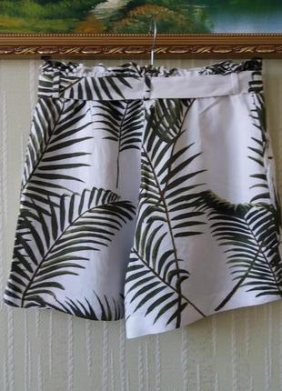 H&m короткие льняные шорты свободного кроя с защипами и поясом на талии 55%лен льна4 фото