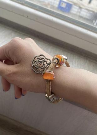 Браслет очень стильный