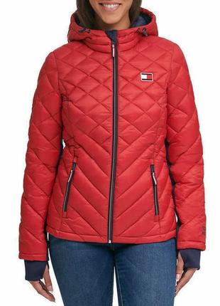 Tommy hilfiger ladie's packable hooded jacket.1 фото