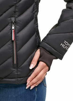 Tommy hilfiger ladie's packable hooded jacket.4 фото