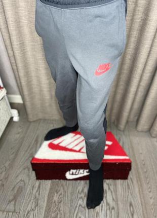 Спортивки nike