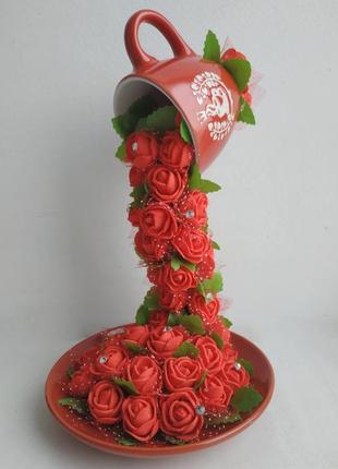 Паряща чашка сувенір подарунок статуетка квіти декор сувенір статуетка подарунок квіти