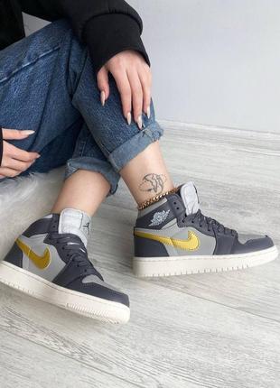 Nike air jordan женские кроссовки найк аир джордан4 фото