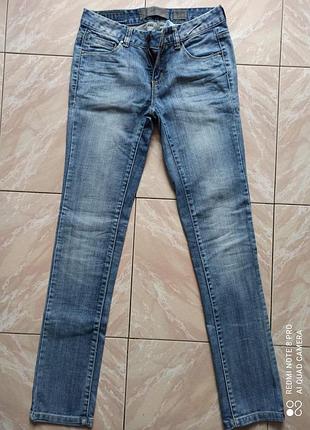 Джинси vero moda w 26 l 32 (не levis) підліткові вузькі slim fit