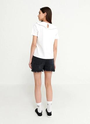 Стильная женская хлопковая натуральная футболка с отложным воротничком жабо воротник капелька в деловом стиле с коротким рукавом белая чёрная3 фото