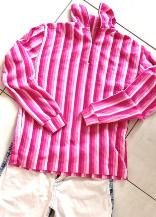 Розовая стильная кофта