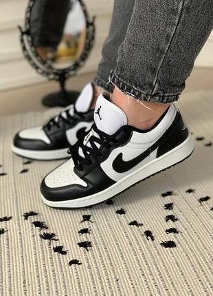 Nike air jordan 1 low black/white женские кроссовки найк аир джордан