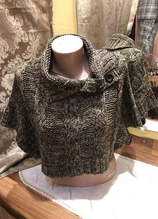 Orsay. в'язане пончо німецького бренду