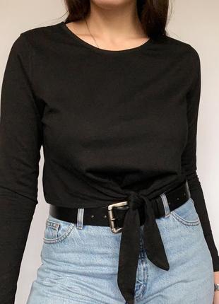 Чорний топ з вузлом miss valley