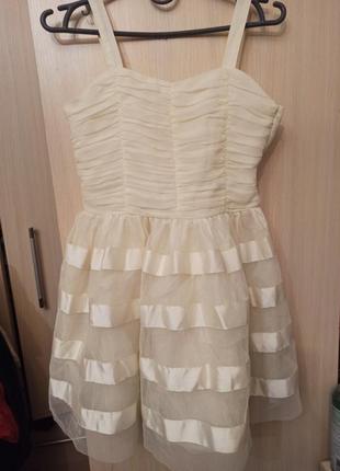 Кремовое нарядное платье 👗 фатин размер 10-12 лет