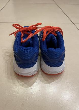 Кроссовки 3