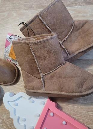 Нови уги , ботинки , сапожки young style , розпродаж