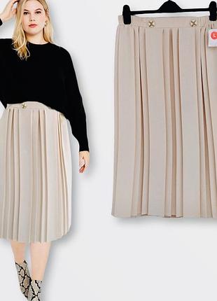 Стильна трендова спідниця в складку