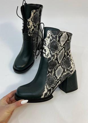 Екслюзивні черевики з італійської шкіри жіночі на підборах