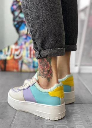 Женские цветные кроссовки на высокой подошве под бренд форсы жіночі стильні кольорові кросівки3 фото
