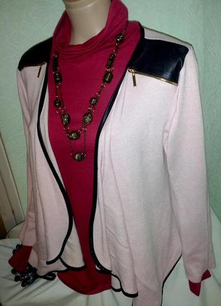 Трикотажный итальянский кардиган с вставками под кожу,48-50разм.