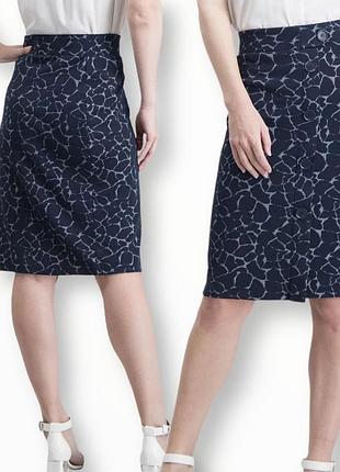 Актуальна стильна спідниця міді tu