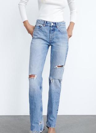 Zara джинсы штаны джинси голубые с разрезами рваные размер 36  mid rise straight leg full length1 фото
