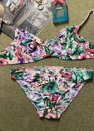 Купальник в цветочный принт от hunkemoller