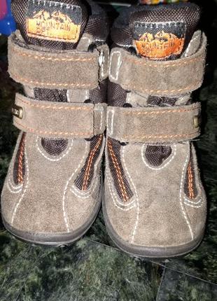 Черевики дитячі