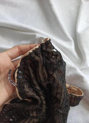 Святкова ефектна сукня міді в паєтки з розпіркою на нозі3 фото