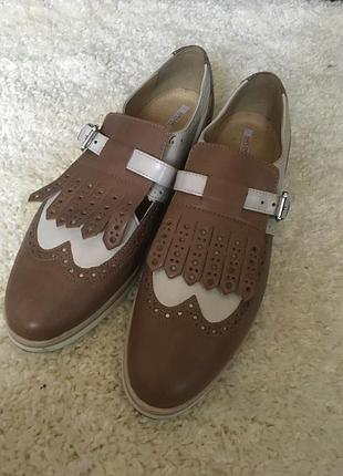 Туфли geox,натуральная кожа 39р/25.5см