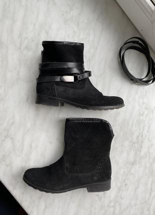 Ботинки замша чёрные 35 размер3 фото