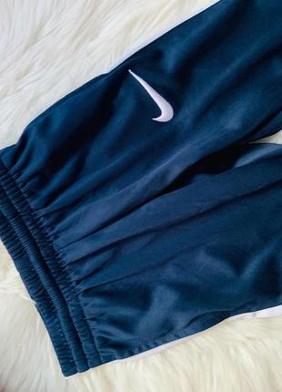 Зручні стильні штани nike ( оригінал) хлопчикові 4-5 років3 фото