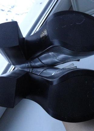 Ботинки на платформе 7