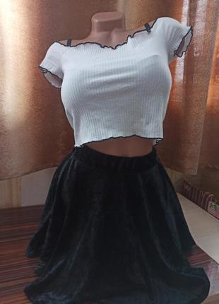 Чорна оксамитова спідничка boohoo