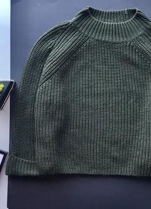 Зелёный свободный свитер хаки милиционер под горло  topshop