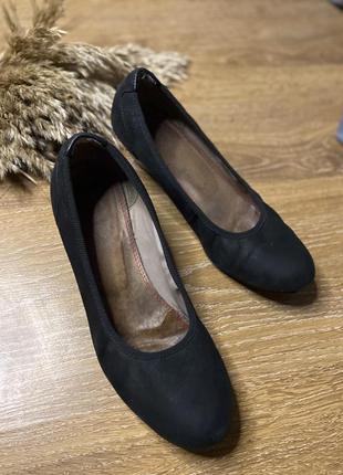 Кожаные женские туфли балетки черные7 фото