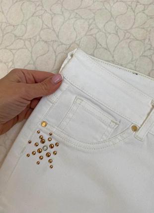 Guess by marciano новые белые джинсы6 фото