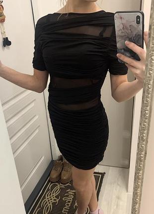 Елегантне плаття утяжка