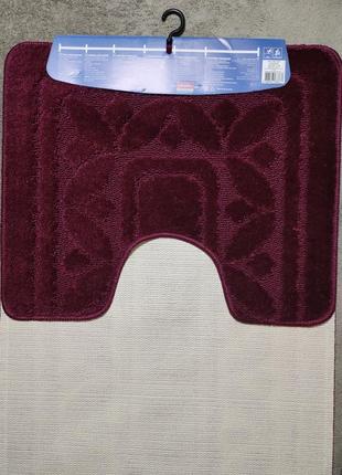 Бордовый комплект ковриков для ванной комнаты и туалета2 фото