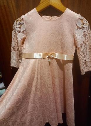 Плаття нарядне
