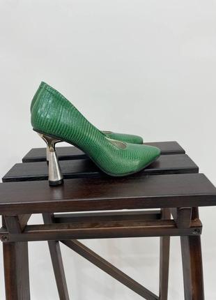 Туфлі жіночі натуральна шкіра, замша човники2 фото
