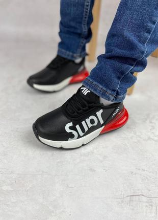 Кроссовки supr.