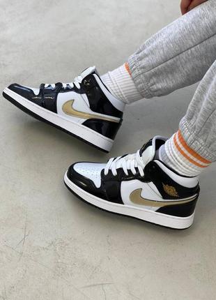 Nike air jordan retro 1  женские кроссовки найк аир джордан