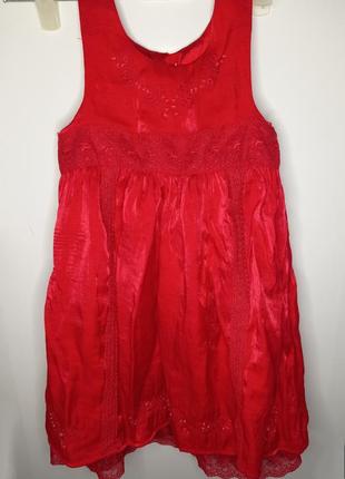 Нарядное кружевное платье с вышивкой и бисером exit рост 104см, 4 года1 фото