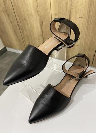 Босоніжки шкіряні evromoda