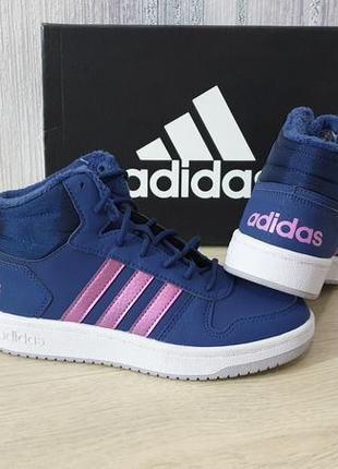 Кросівки list of adidas shoes by year for women